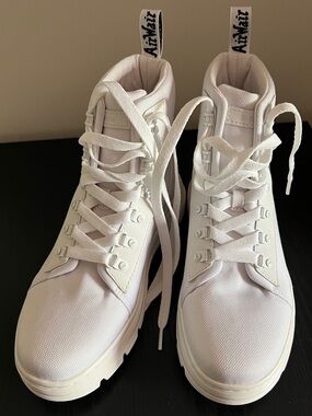 Dr. Martens Combs White Poly Casual Combat Boots - Size 9 US EU 41